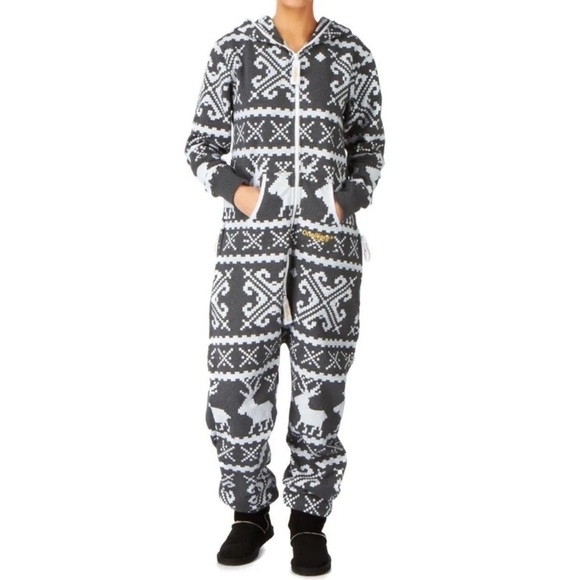 Onepiece Holiday Reindeer Onsie NWOT - Picture 8 of 16